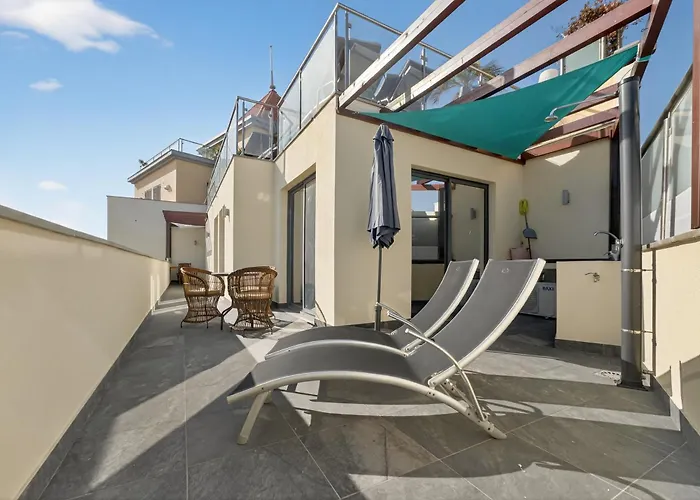 Two Bedroom With Balcony And Gorgeous View Over The Atlantic شقة فونشال