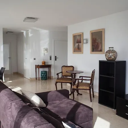 Two Bedroom With Balcony And Gorgeous View Over The Atlantic Apartment