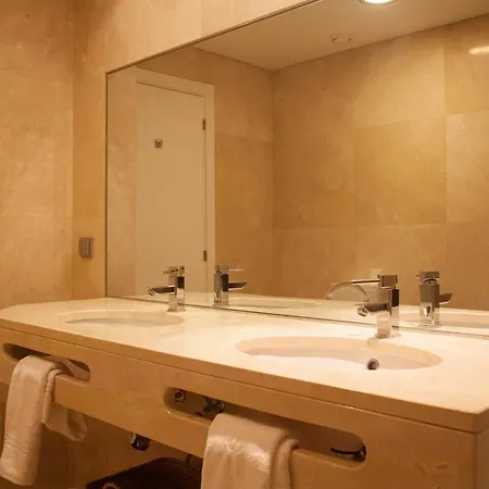 Two Bedroom With Balcony And Gorgeous View Over The Atlantic Apartment Funchal (Madeira)