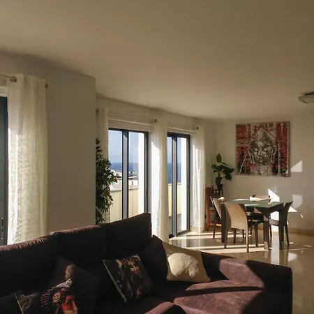 Two Bedroom With Balcony And Gorgeous View Over The Atlantic Apartment *