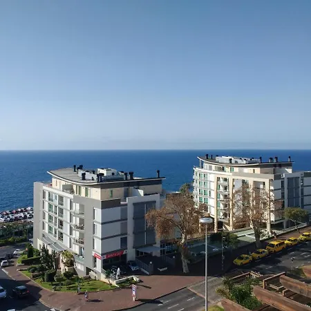 Two Bedroom With Balcony And Gorgeous View Over The Atlantic Apartment Funchal (Madeira)
