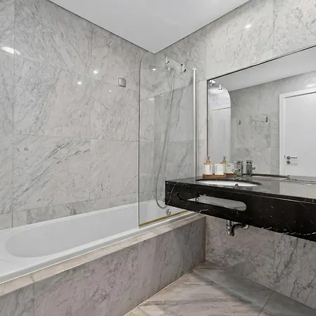 Two Bedroom With Balcony And Gorgeous View Over The Atlantic شقة فونشال