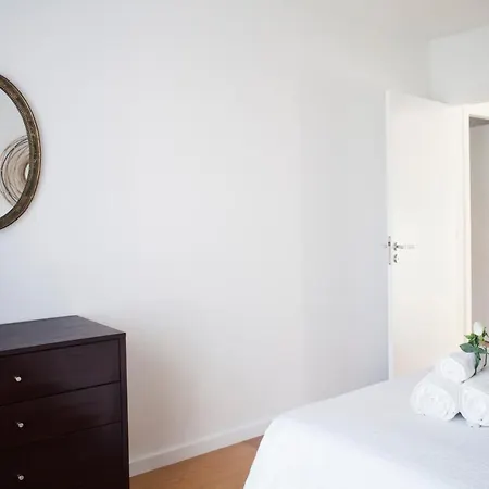 Apartment Two Bedroom With Balcony And Gorgeous View Over The Atlantic