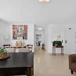 Two Bedroom With Balcony And Gorgeous View Over The Atlantic *